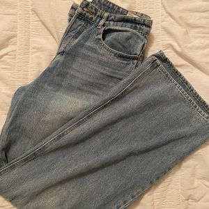 High-rise jeans.like new.